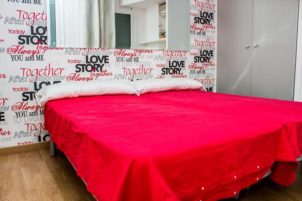 Cool & Chic Hostel L'Hospitalet de Llobregat España